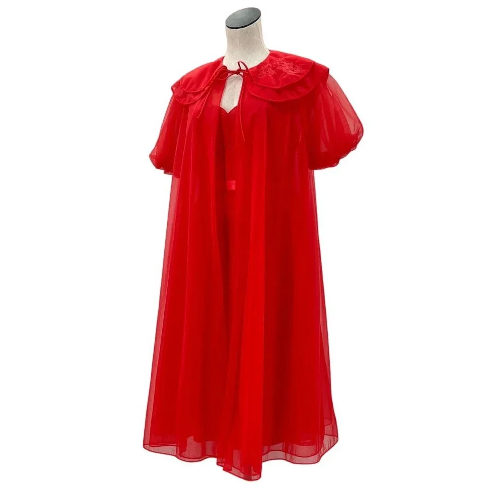1950s Vanity Fair Ruby Red Two-Piece Nightgown & Robe Set Peignoir Boudoir - Picture 2 of 15